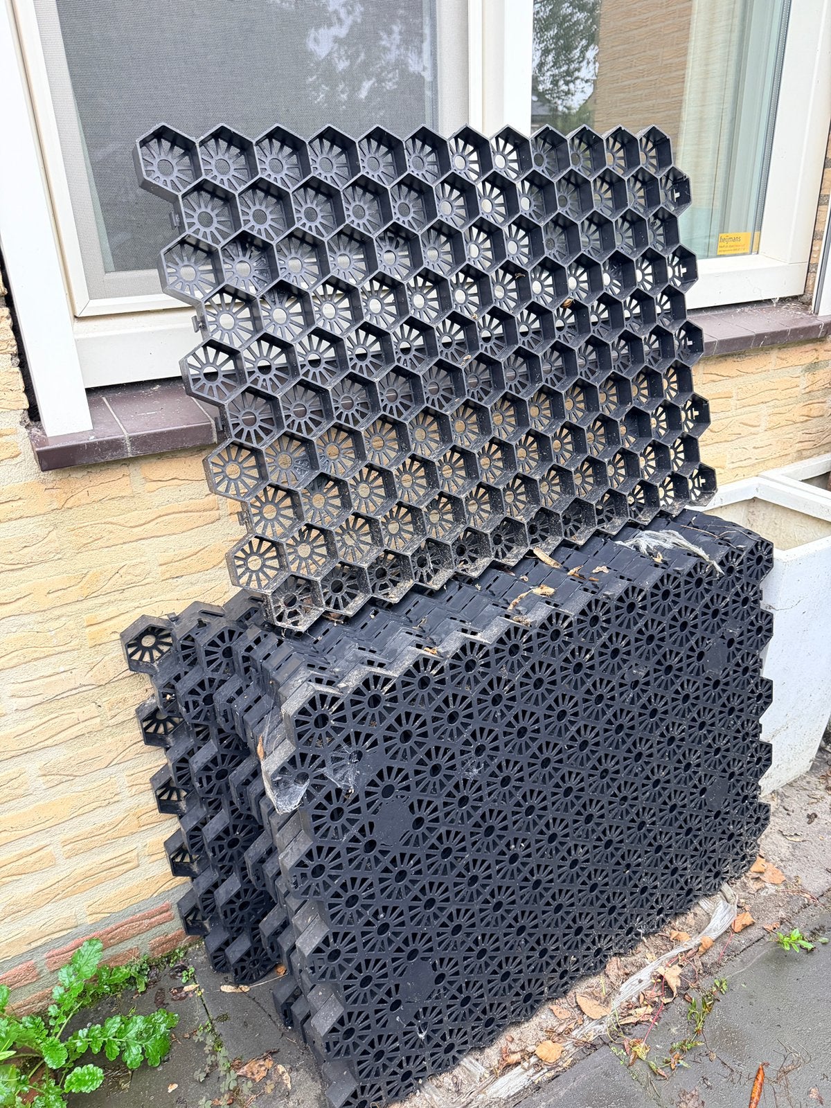 Grastegels, Ophalen, Nieuw