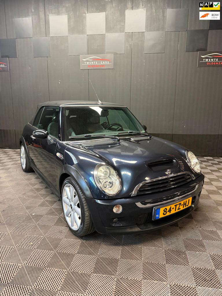 Mini Mini Cabrio 1.6 Cooper S Chili | Harman | Xenon | Leder, Voorwielaandrijving, Gebruikt, Zwart, 4 cilinders