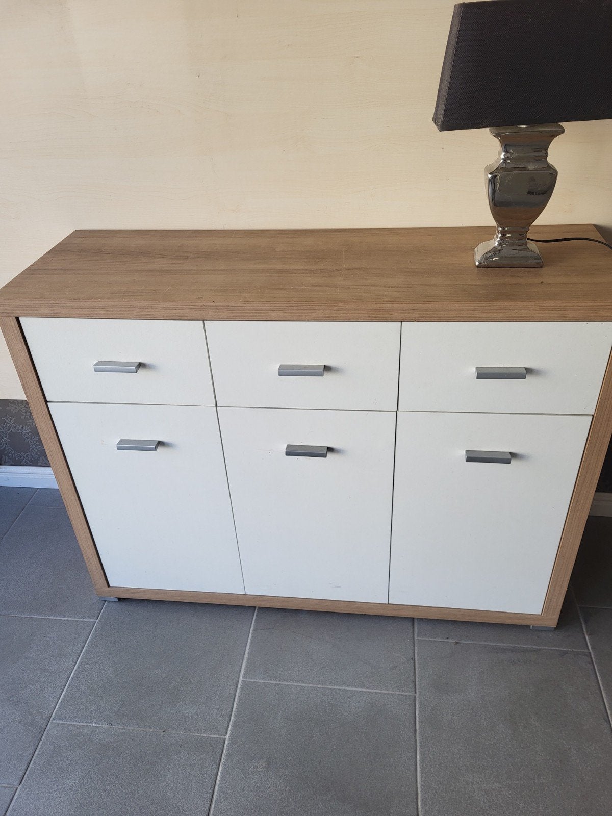 Modern dressoir met lades en deuren - Hout en wit, Ophalen, Gebruikt, 100 tot 150 cm, Met lade(s)