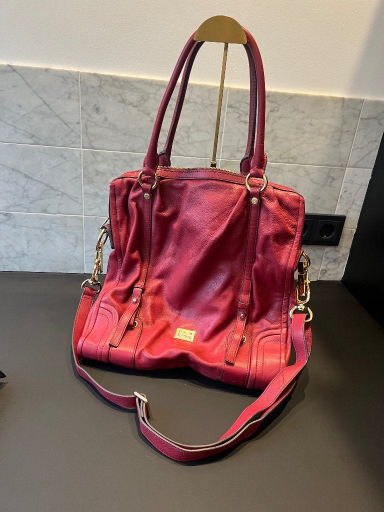 Moschino tas rood leer, Verzenden, Zo goed als nieuw, Rood, Schoudertasje