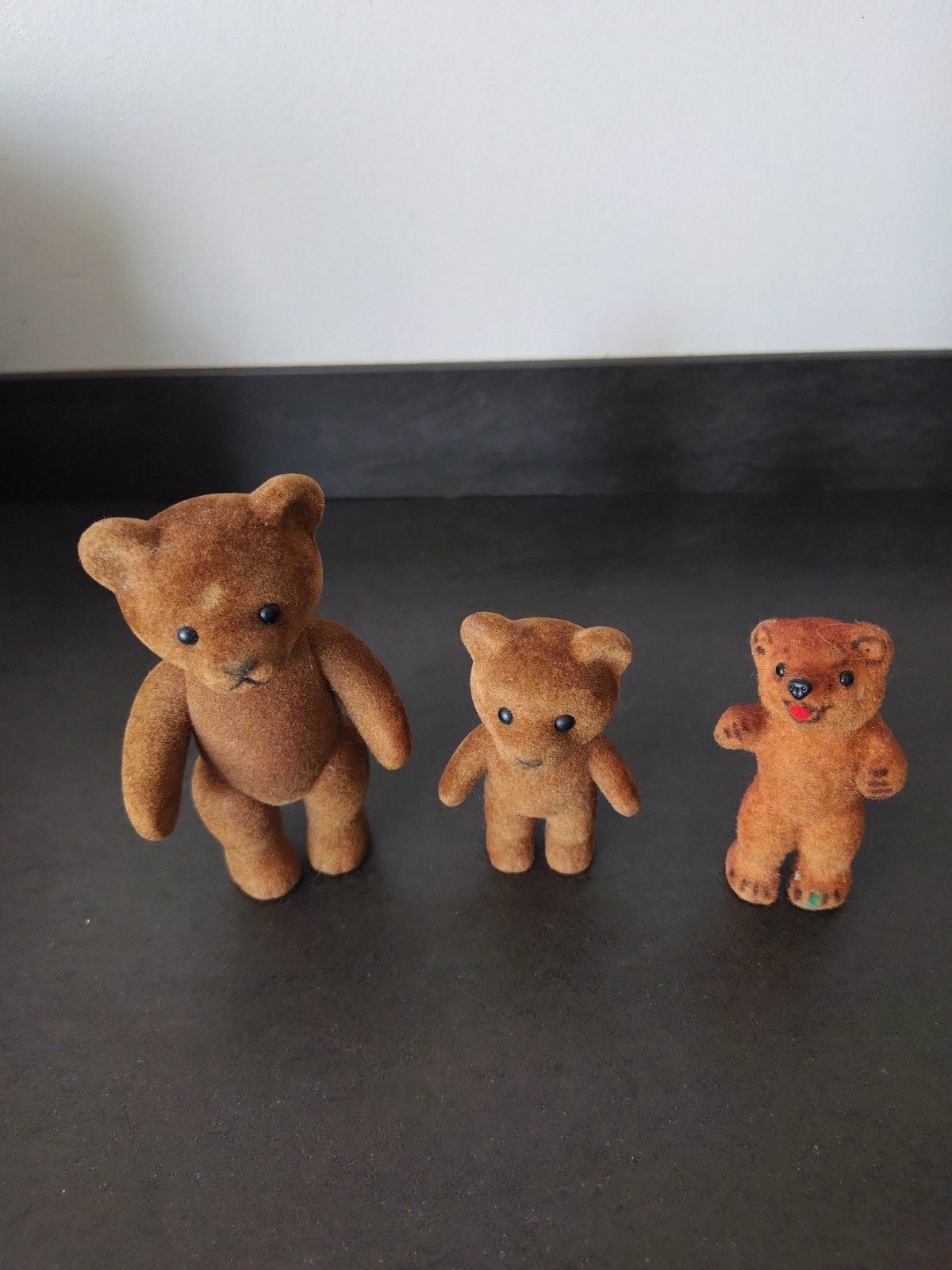Vintage geflockte Beertjes, Verzamelen, Beren en Cherished Teddies, Ophalen of Verzenden, Gebruikt, Overige merken