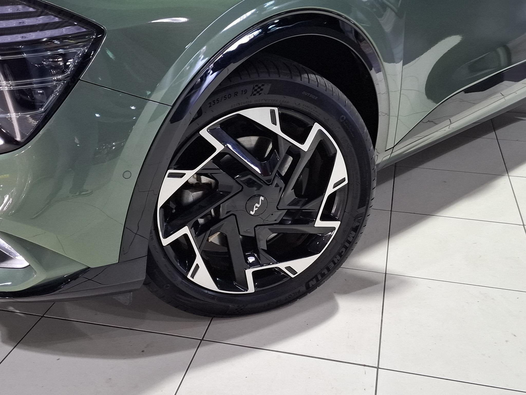 Kia Sportage 1.6 T-GDi Plug-in Hybrid AWD GT-PlusLine Stoel, Auto's, Automaat, 1350 kg, 14 kWh, Gebruikt