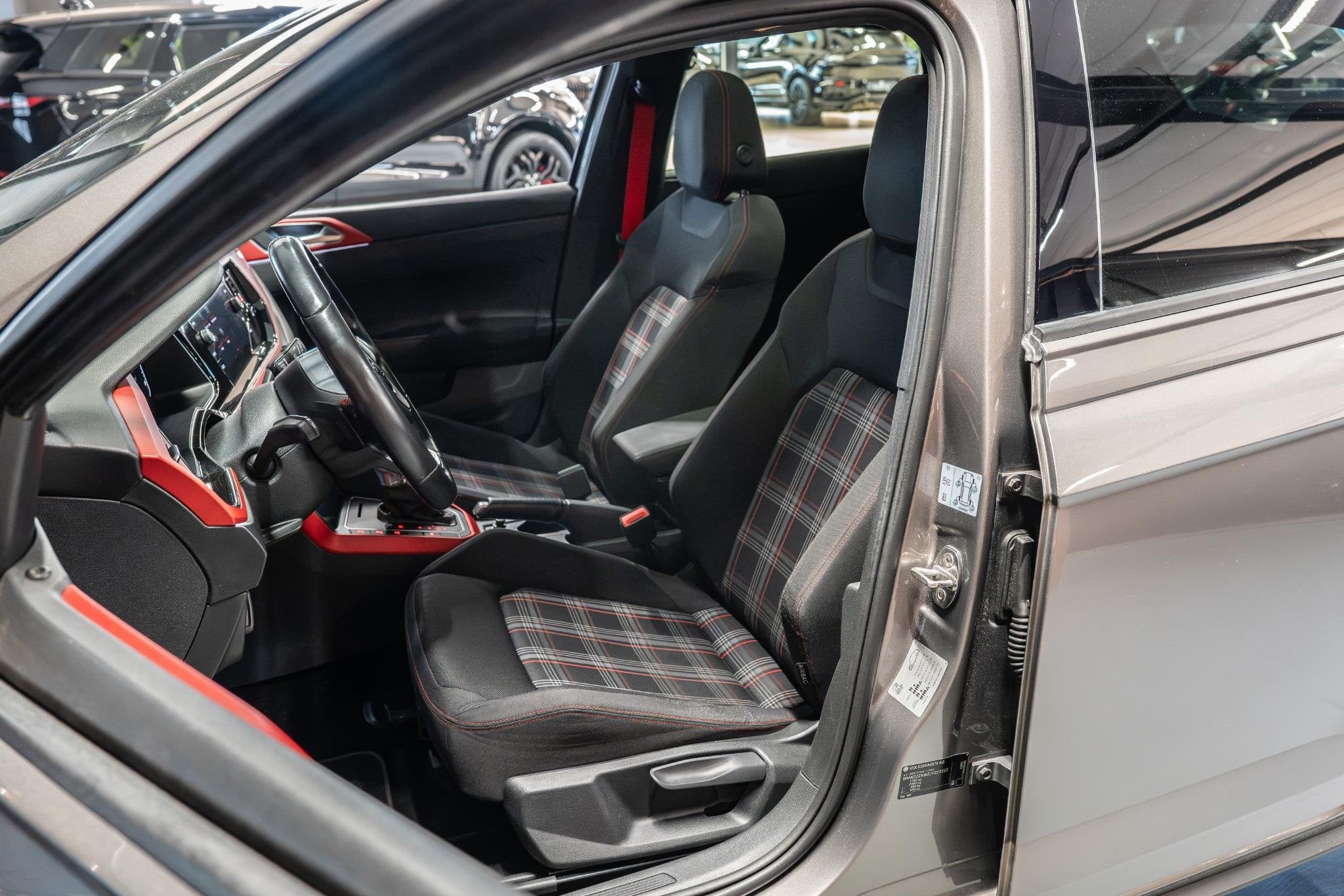 Volkswagen Polo 2.0 TSI GTI Pano | Adapt. Cruise, Auto's, Volkswagen, Stof, Gebruikt, 4 cilinders, 1984 cc
