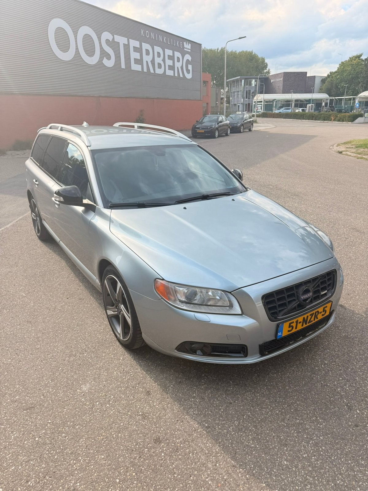 Volvo V70 2.0 T AUT 2011 Grijs, Auto's, Volvo, Particulier, V70, ABS, Airbags, Airconditioning, Automatische klimaatregeling, Bi-Xenon koplampen