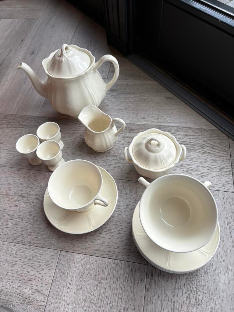 Wedgewood queens plain thee/koffieservies, Antiek en Kunst, Ophalen