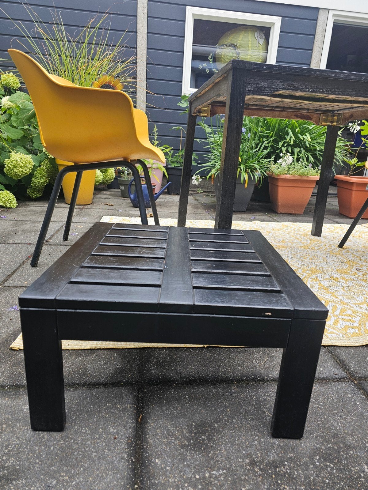 leuke tafeltje  h 27 blad 49,5 x49, 5 cm en meer 9,95 pst, Huis en Inrichting, Tafels | Bijzettafels, Ophalen, Minder dan 45 cm