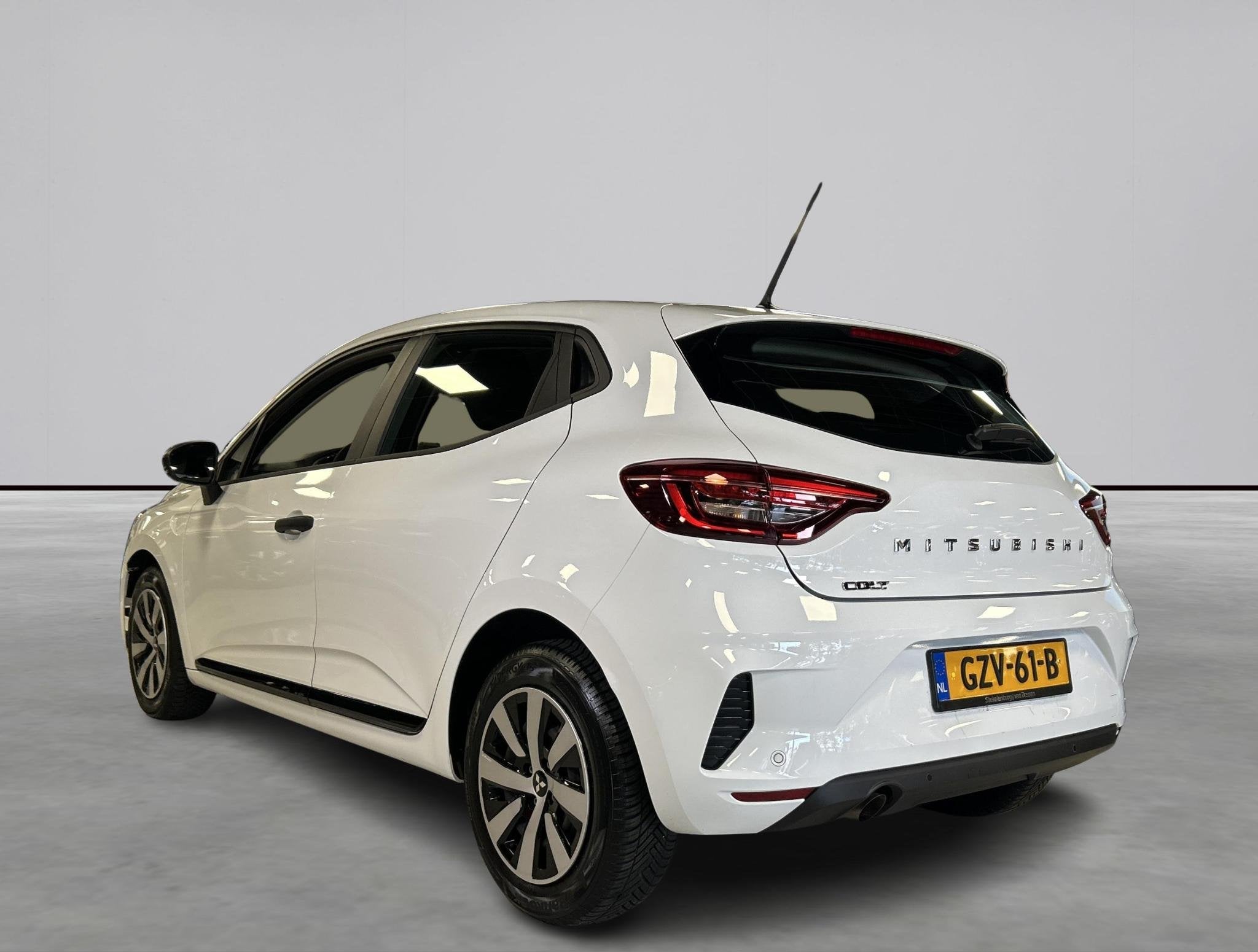 Mitsubishi Colt 1.0 MT Pure, Voorwielaandrijving, Stof, Gebruikt, Euro 6