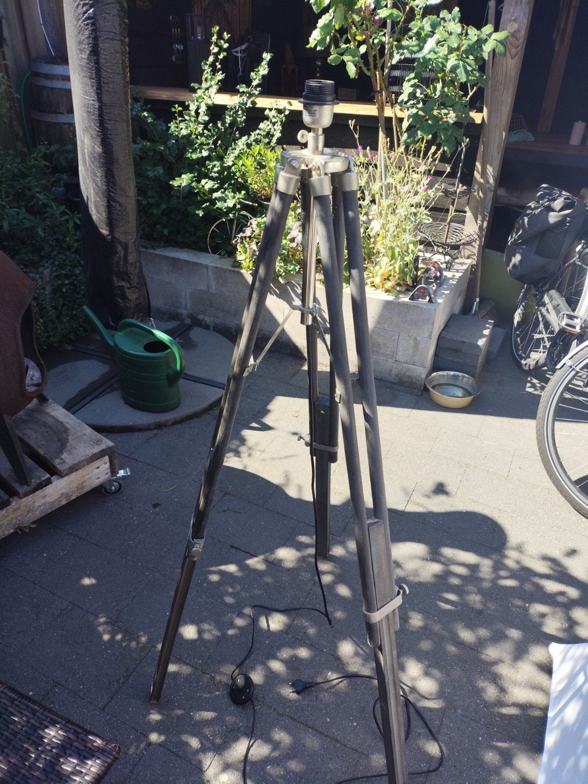 Houten 3-poot staande lamp/ lampenvoet in hoogte verstelbaar, Huis en Inrichting, Ophalen, Gebruikt, 100 tot 150 cm, E27 (groot)