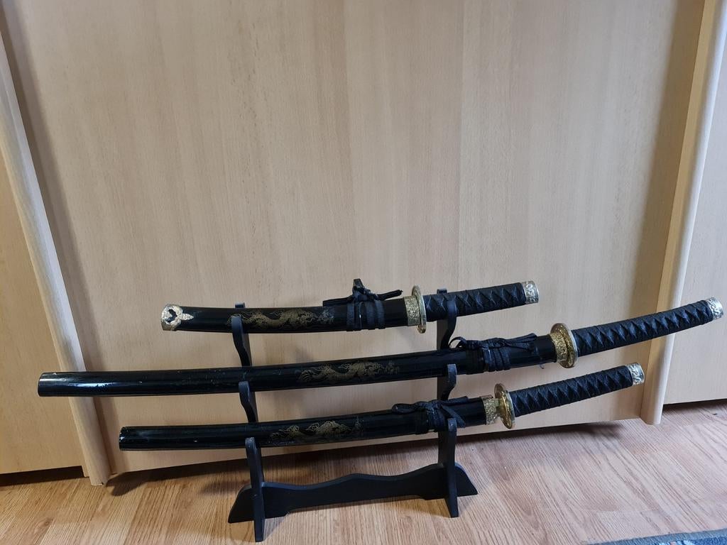 Zwaarden set zwaard, Ophalen