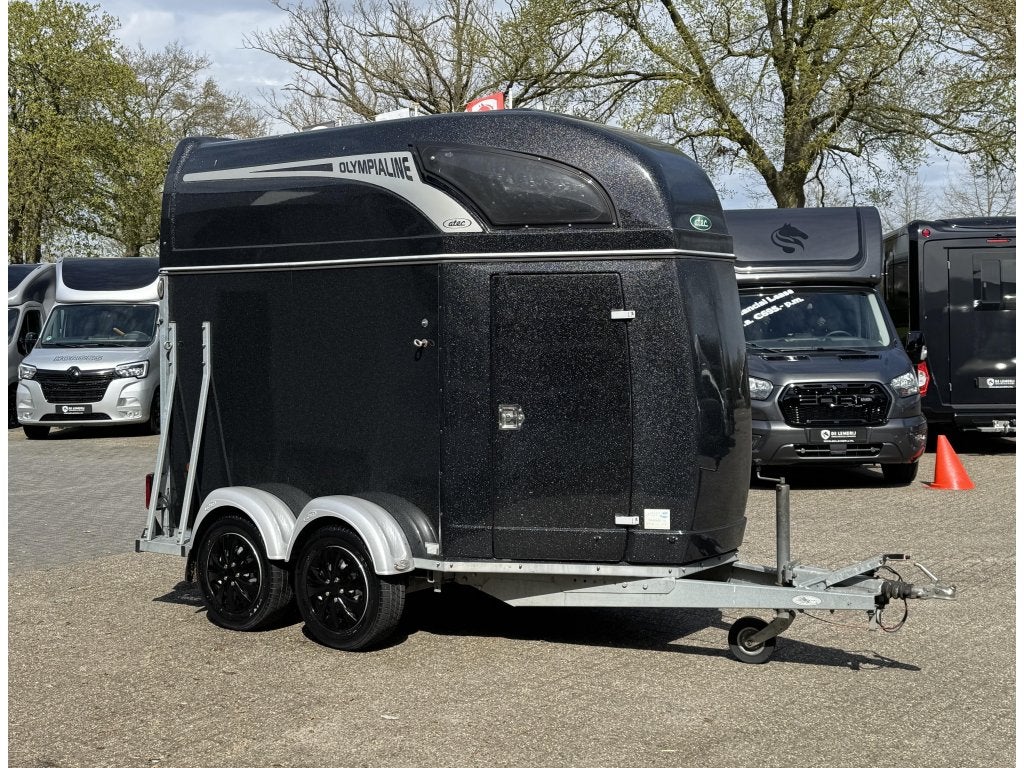 Atec Olympialine 2 Paards Polyester Trailer 2000Kg, Dieren en Toebehoren, Gebruikt, Overige typen