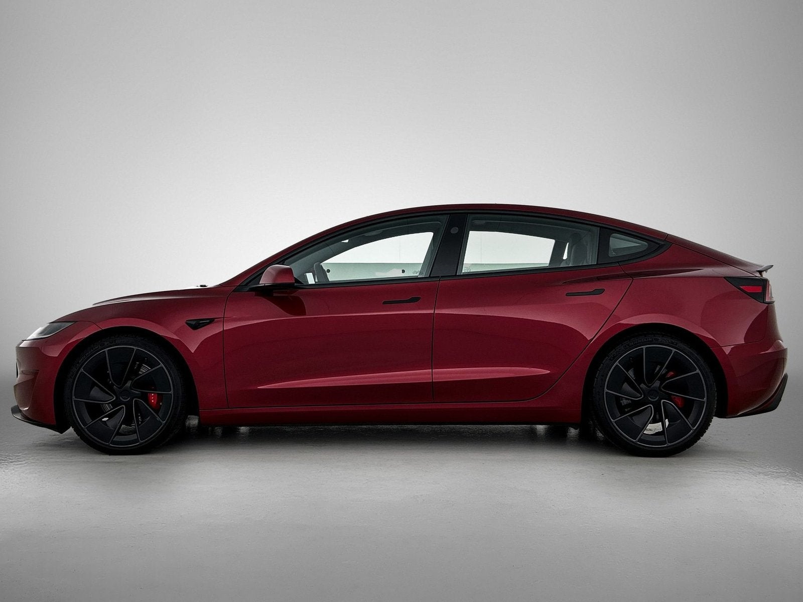 Tesla Model 3 Performance AWD 78 kWh | Camera | Navi | Clima, Auto's, Automaat, Gebruikt, Zwart, 1751 kg