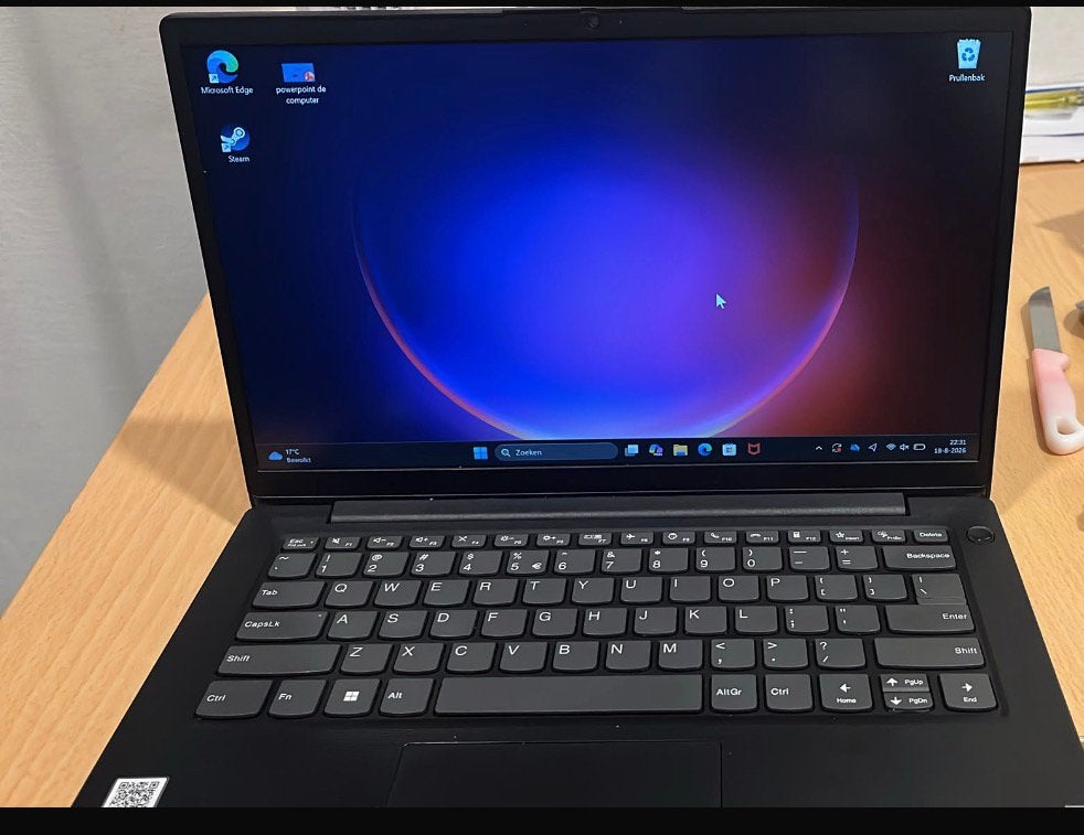 Lenovo V14 G4 AMN Ryzen 3 | 8GB | 128GB SSD  Te koop: Lenovo, Computers en Software, Ophalen, 2 tot 3 Ghz, 14 inch, Zo goed als nieuw