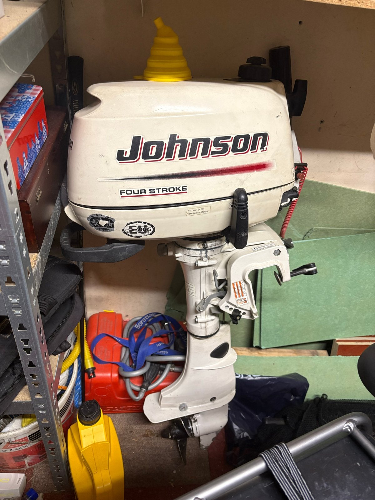 Boot met Johnson 6 pk 4-takt motor en handtrailer, Ophalen, Gebruikt