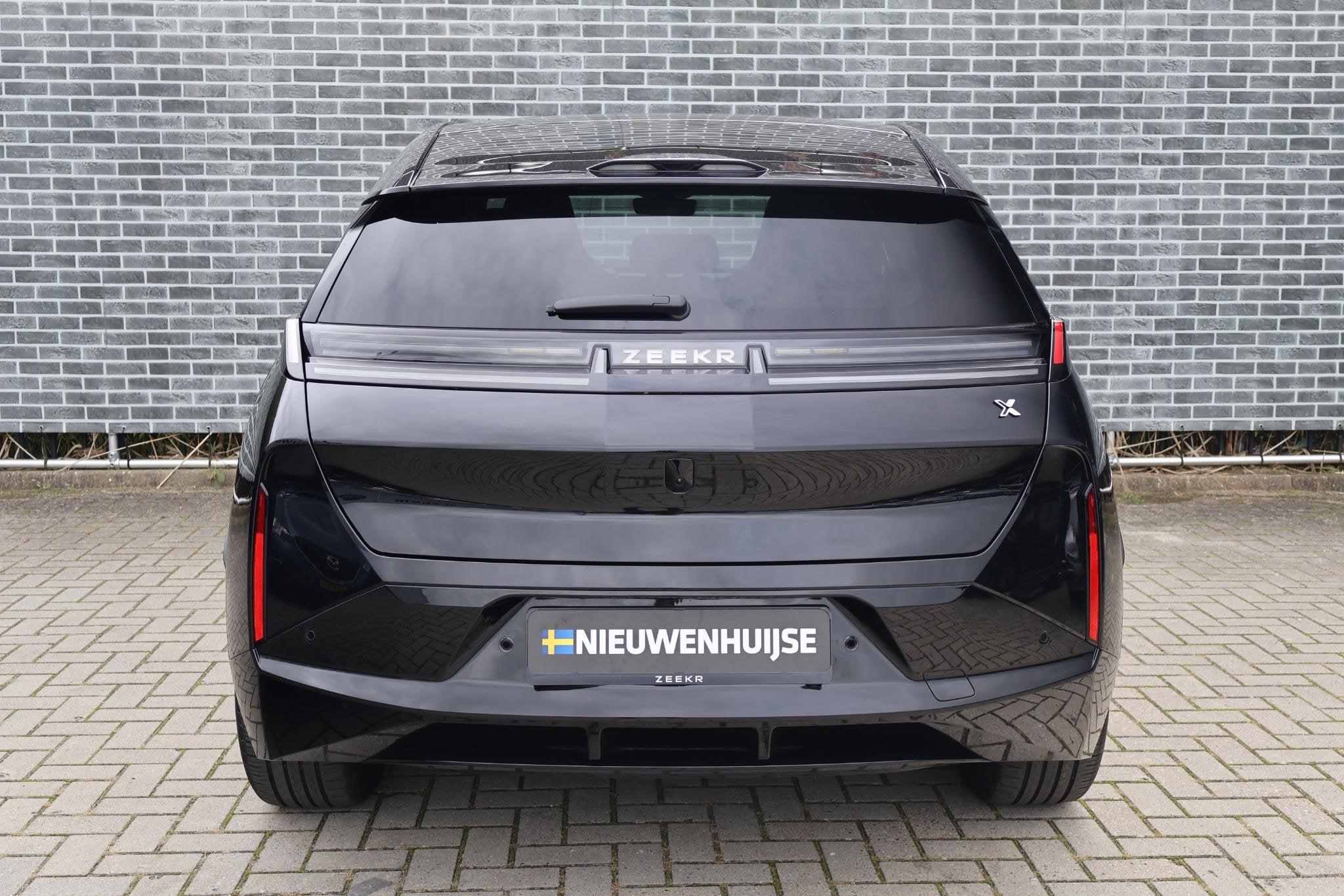 ZEEKR X RWD Long Range 69 kWh | Warmtepomp | Panoramadak | Y, Auto's, 12 maanden, Gebruikt, Zwart, Zwart