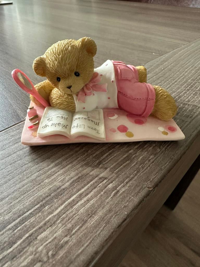 Cherished teddies you are a natural beauty uit 2004, Verzamelen, Beren en Cherished Teddies, Ophalen of Verzenden, Zo goed als nieuw