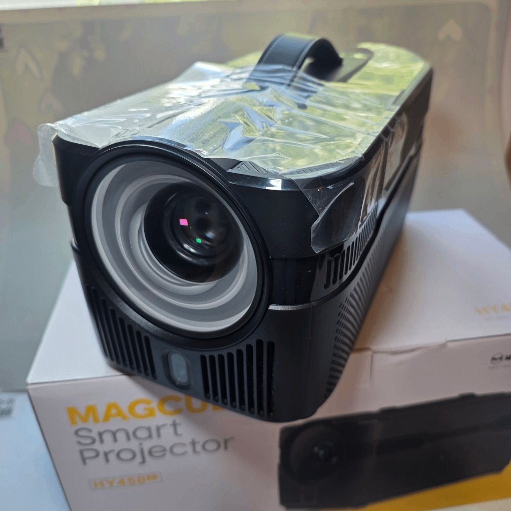 Smart TV Projector Android TV HY450C Projector 900 ANSI, Ophalen of Verzenden, Zo goed als nieuw, LED