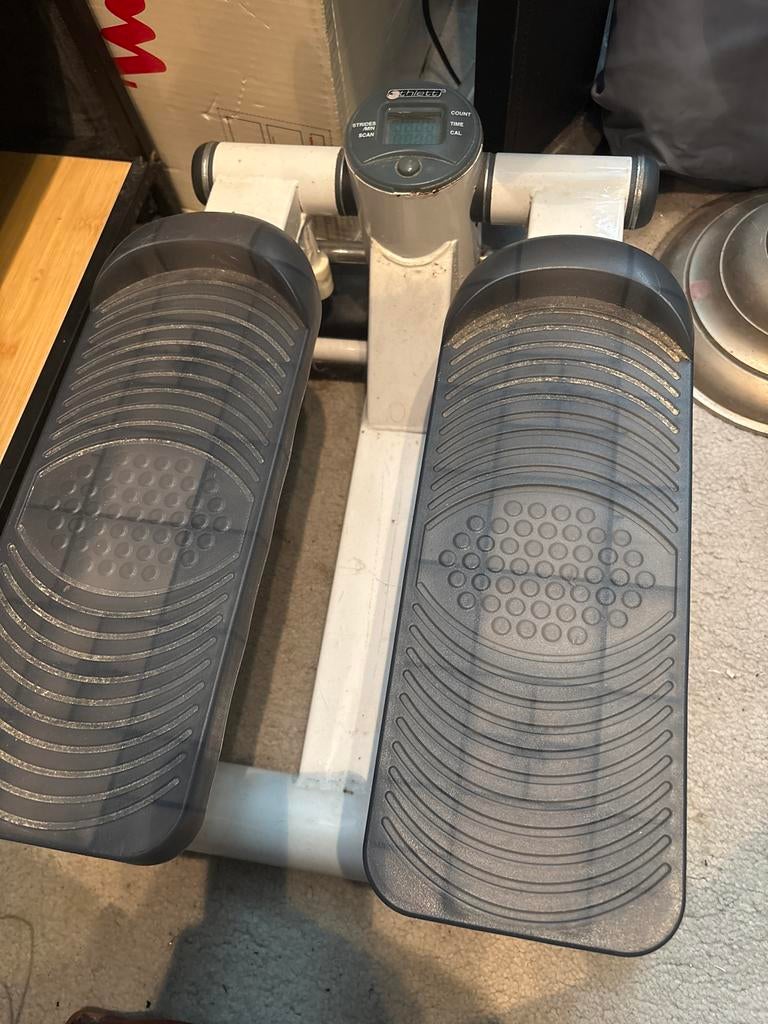 Compacte Stepper voor Thuis Workout, Sport en Fitness, Ophalen, Gebruikt, Stepapparaat, Metaal