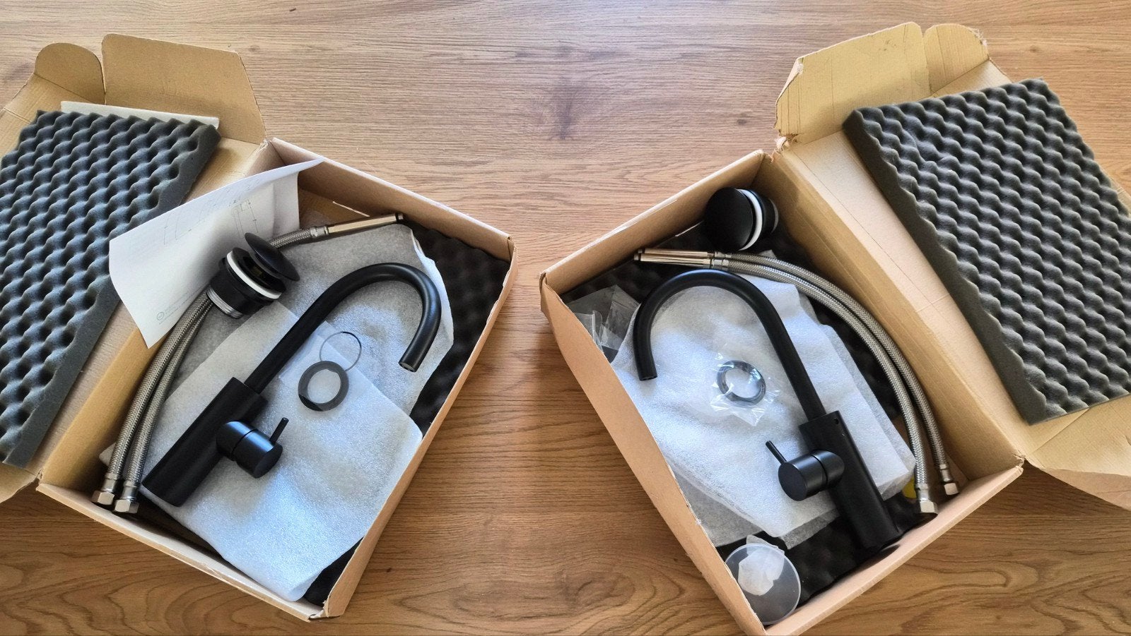 2 Nieuwe zwarte keukenkraan - Modern design, Overige typen, Nieuw, Ophalen of Verzenden, Zwart
