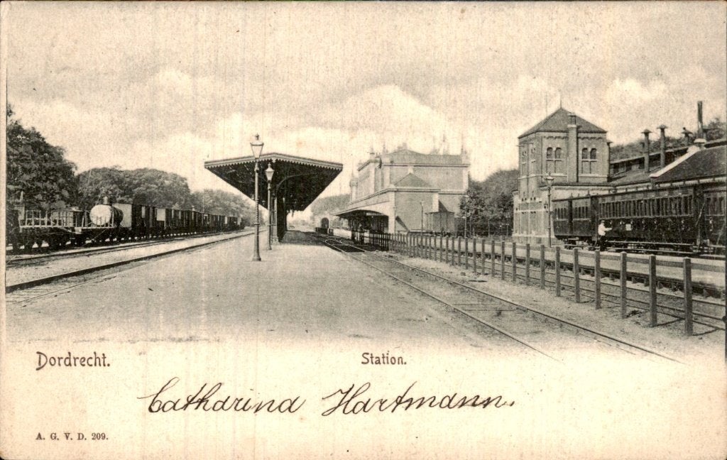 Dordrecht - Station - Perron, Ophalen of Verzenden, Voor 1920, Gelopen, Zuid-Holland