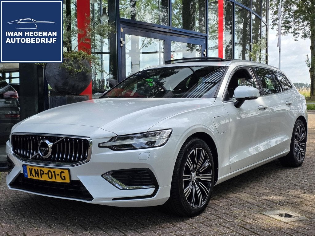 Volvo V60 2.0 T6 Recharge AWD Inscription | SOH 86,18% | Weg, Gebruikt, Euro 6, 4 cilinders, Hybride Elektrisch/Benzine