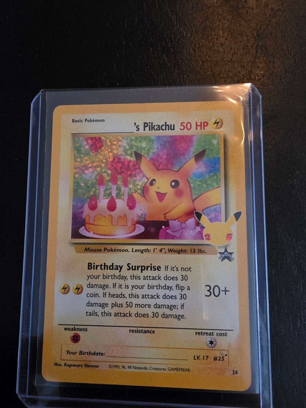 Pikachu Birthday Surprise Pokémon Kaart (25th Anniversary), Ophalen of Verzenden