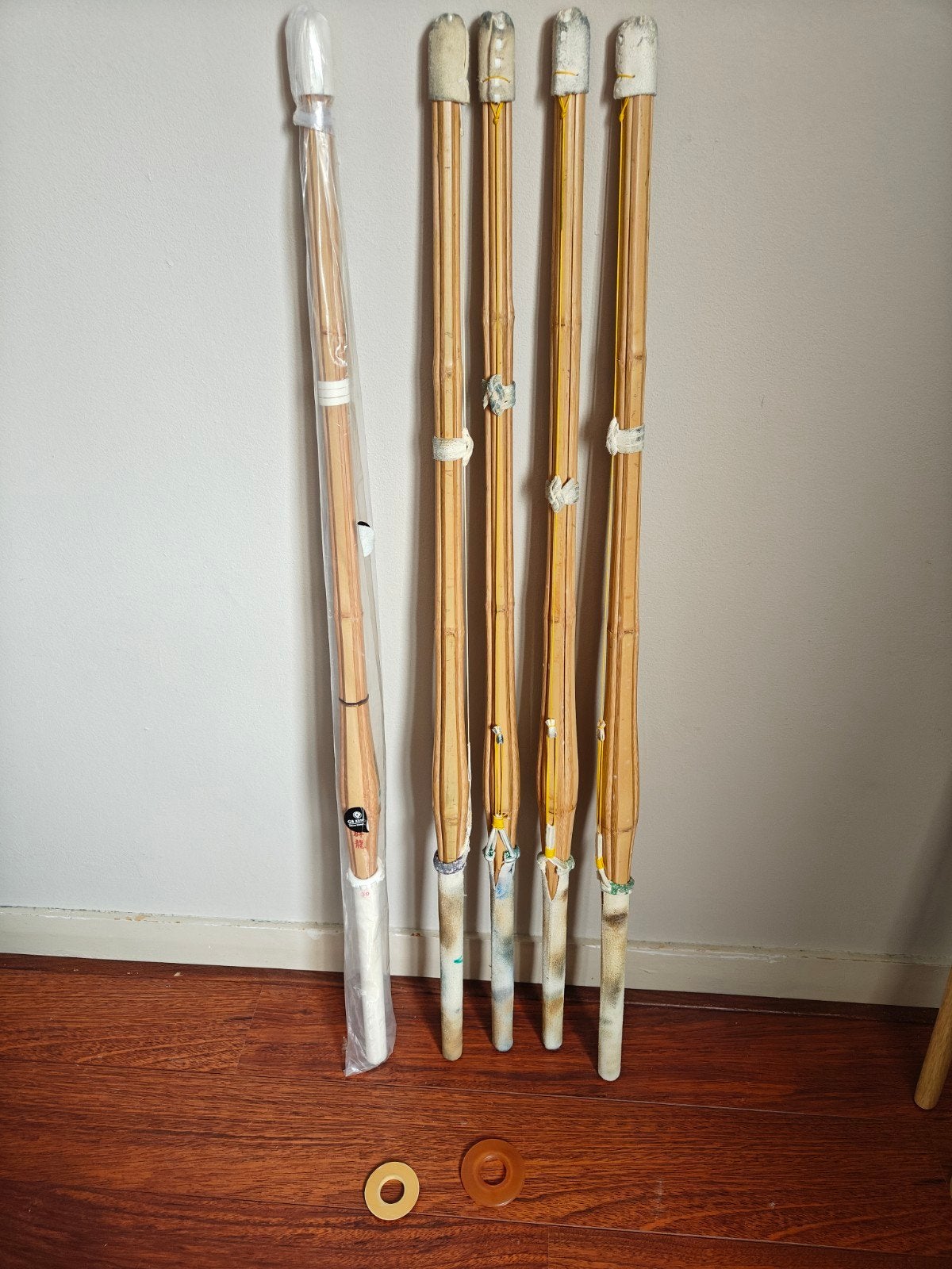 Kendo shinai (1 nieuw, 4 gebruikt) met tassen, Ophalen, Gebruikt, Kendo, Vechtsportmateriaal