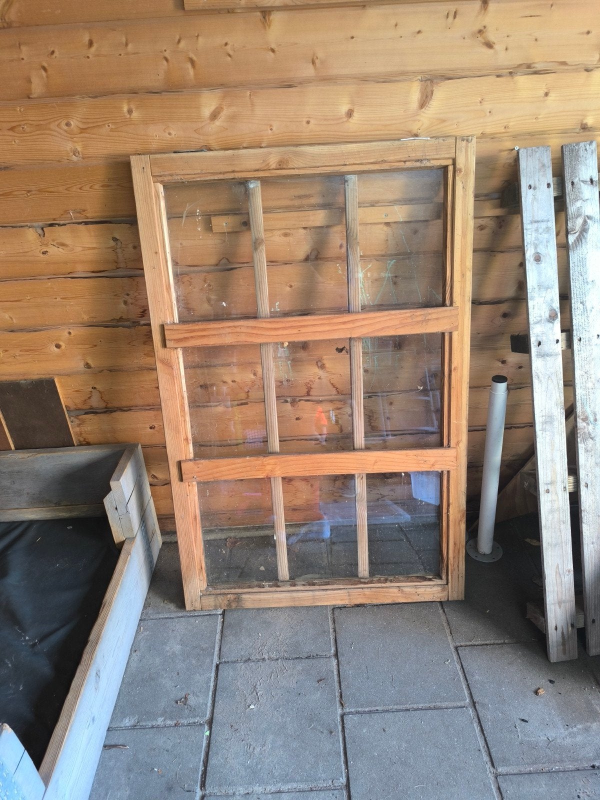 kozijn met glas, Ophalen