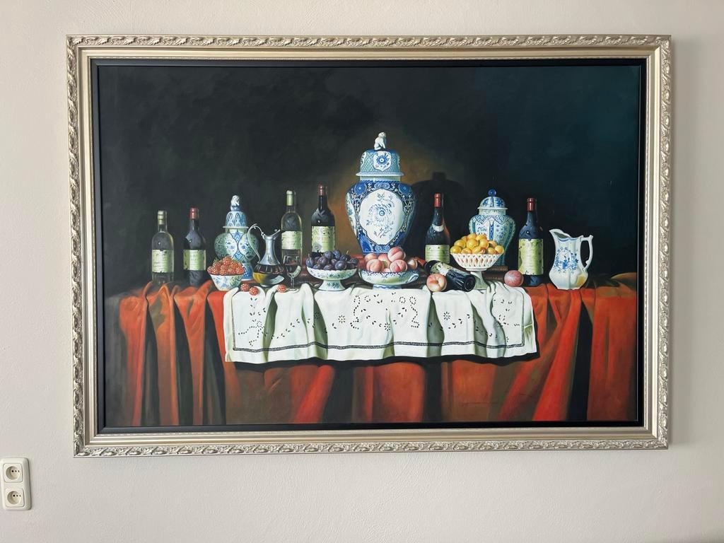 Groot schilderij: stilleven met fruit, wijn en Delfts blauw, Antiek en Kunst, Ophalen of Verzenden