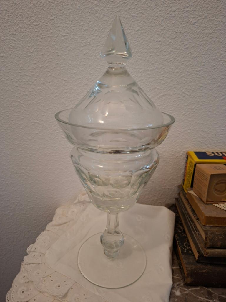 Oude Glazen Bonbonnière / Snoeppot in Puntgave Staat, Ophalen of Verzenden