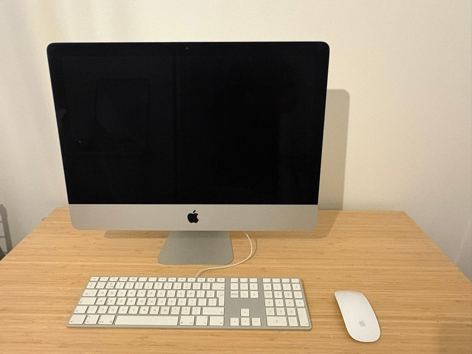 IMac 21,5 inch, Computers en Software, Apple Desktops, Ophalen, Zo goed als nieuw, IMac