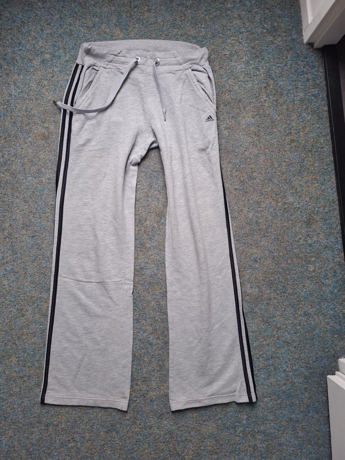 adidas trainingsbroek m, Kleding | Dames, Maat 38/40 (M), Adidas, Overige typen, Ophalen of Verzenden