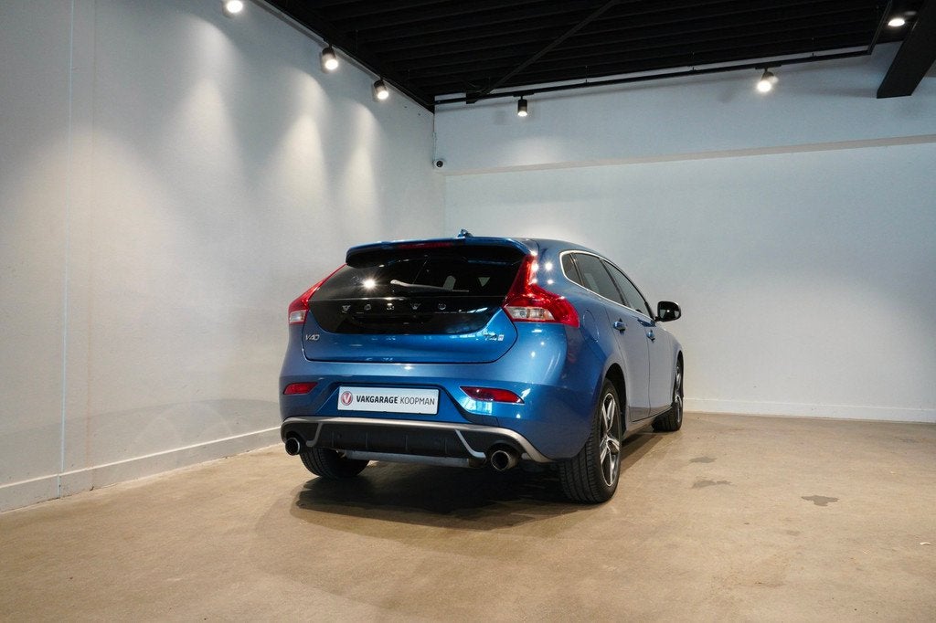 Volvo V40 2.0 T4 R-design, Auto's, Blauw, Bedrijf, 1342 kg, 1500 kg