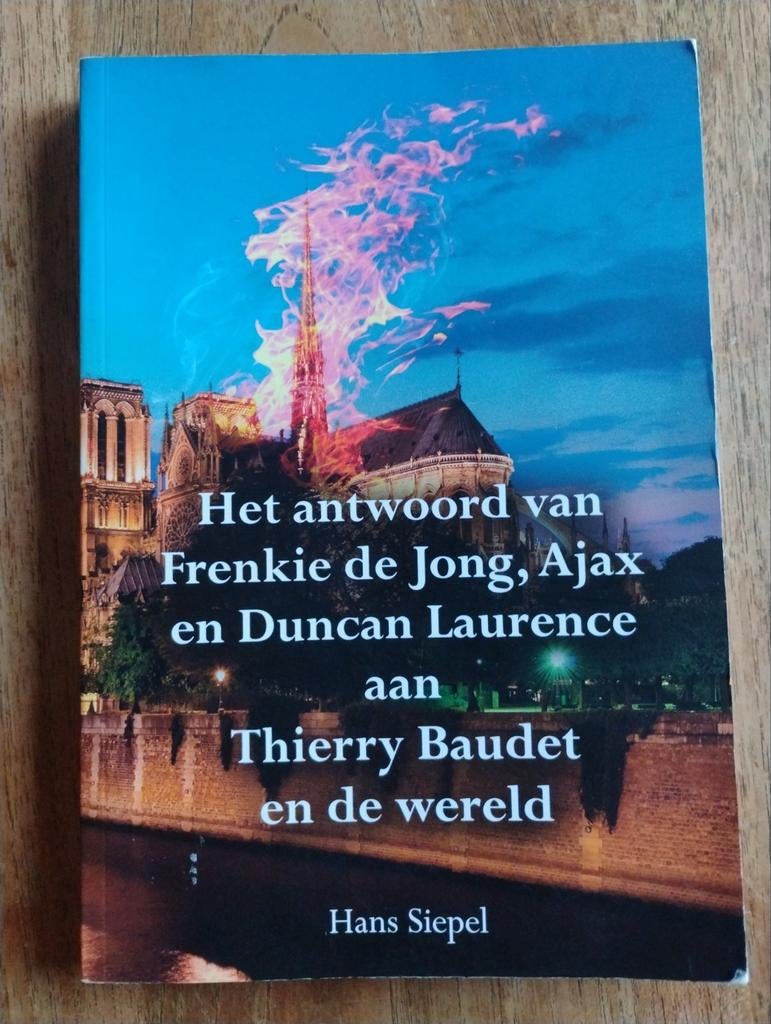Het antwoord van Frenkie de Jong, Ajax en Duncan Laurence, Ophalen of Verzenden, Zo goed als nieuw, Hans Siepel