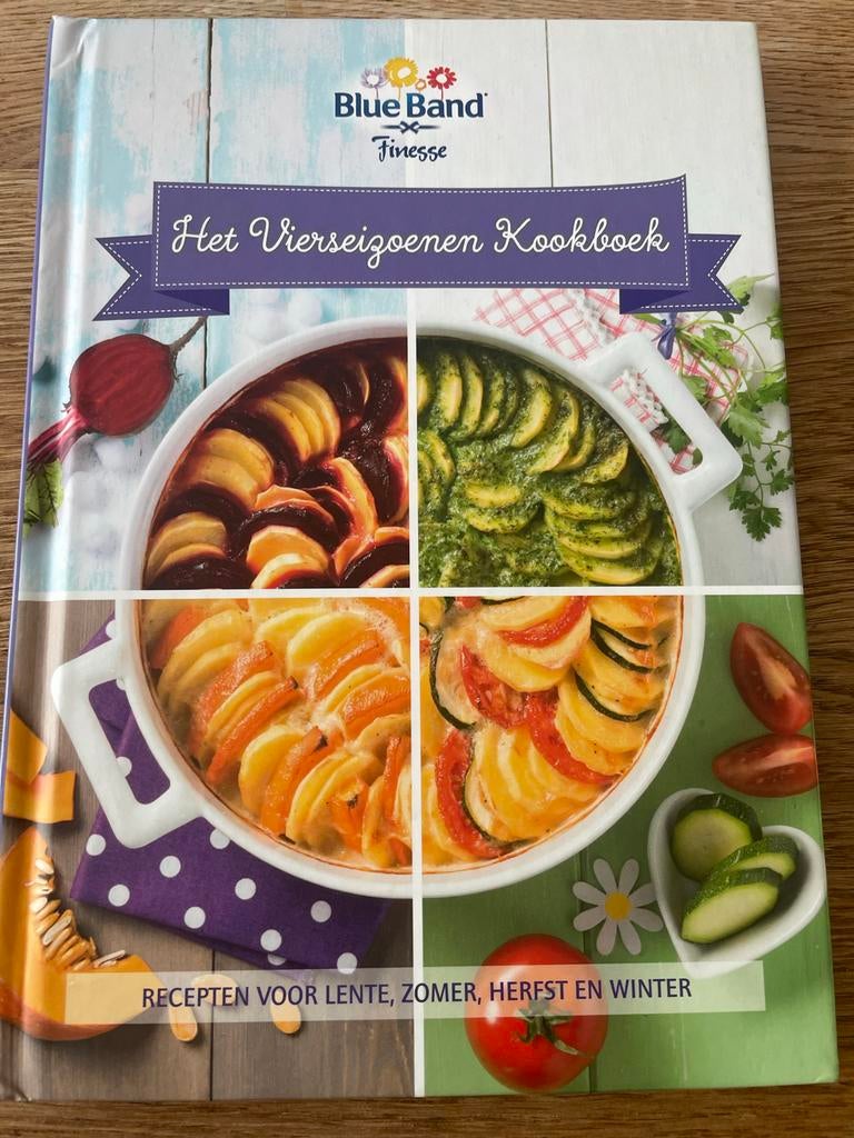 Blue Band Finesse: Het Vierseizoenen Kookboek, Boeken, Kookboeken, Voorgerechten en Soepen, Ophalen of Verzenden, Zo goed als nieuw