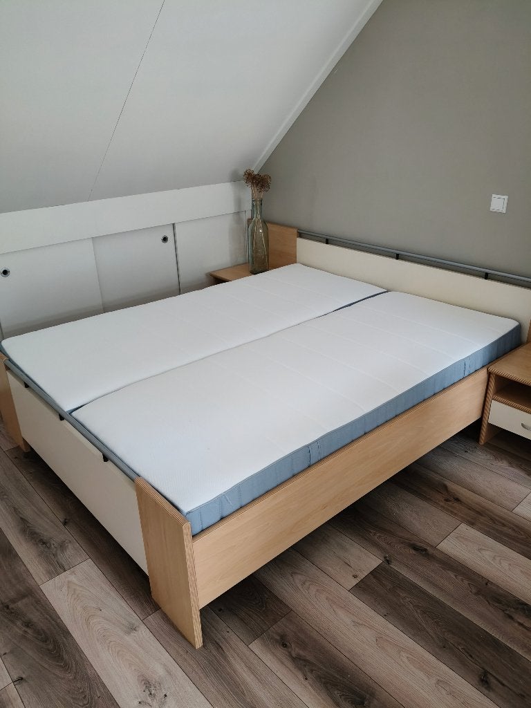 2 persoonsbed 180x200cm, Huis en Inrichting, Ophalen, Gebruikt, 90 cm, Tweepersoons