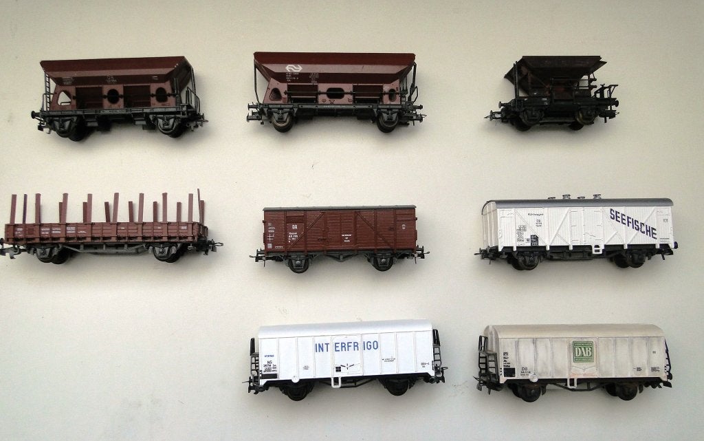 HO goederenwagens 2, Hobby en Vrije tijd, Modeltreinen | H0, Gelijkstroom, Wagon, Zo goed als nieuw, Ophalen