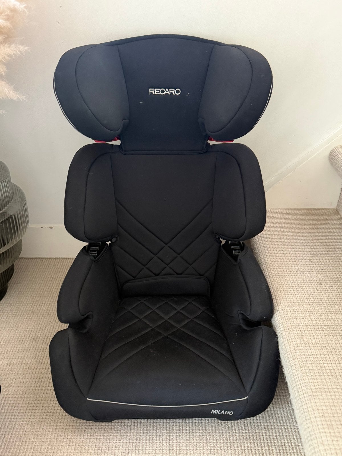 Recaro Milano autostoel - Zwart, 15-36 kg, 15 t/m 36 kg, Verstelbare rugleuning, Ophalen, Overige merken