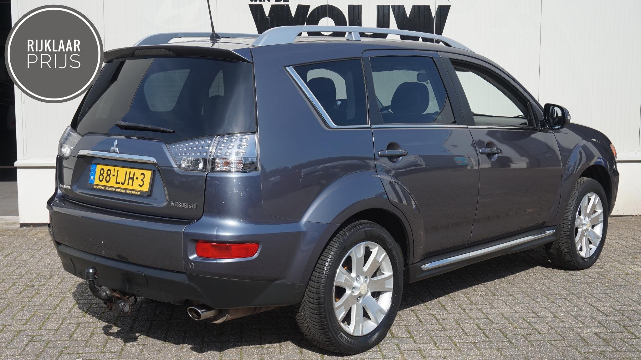 Mitsubishi Outlander 2.0 Intro Edition Automaat | Trekhaak a, Auto's, Stof, 4 cilinders, Met garantie (alle), Origineel Nederlands