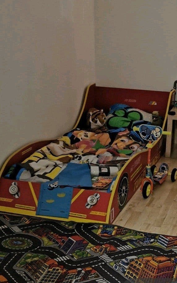 Kinderbed in raceauto-stijl, Ophalen, Gebruikt, 160 tot 180 cm, 70 tot 85 cm
