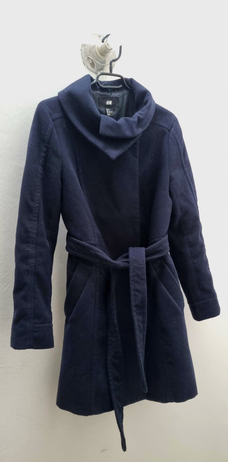 Mantel met strikceintuur nachtblauw, H&M, Blauw, Ophalen of Verzenden, Zo goed als nieuw