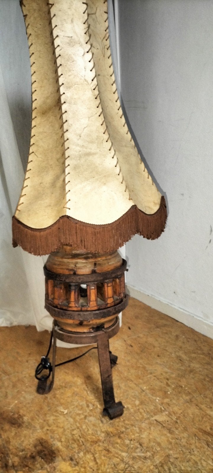 Vintage Indonesische Lamp met Unieke Details, Ophalen of Verzenden