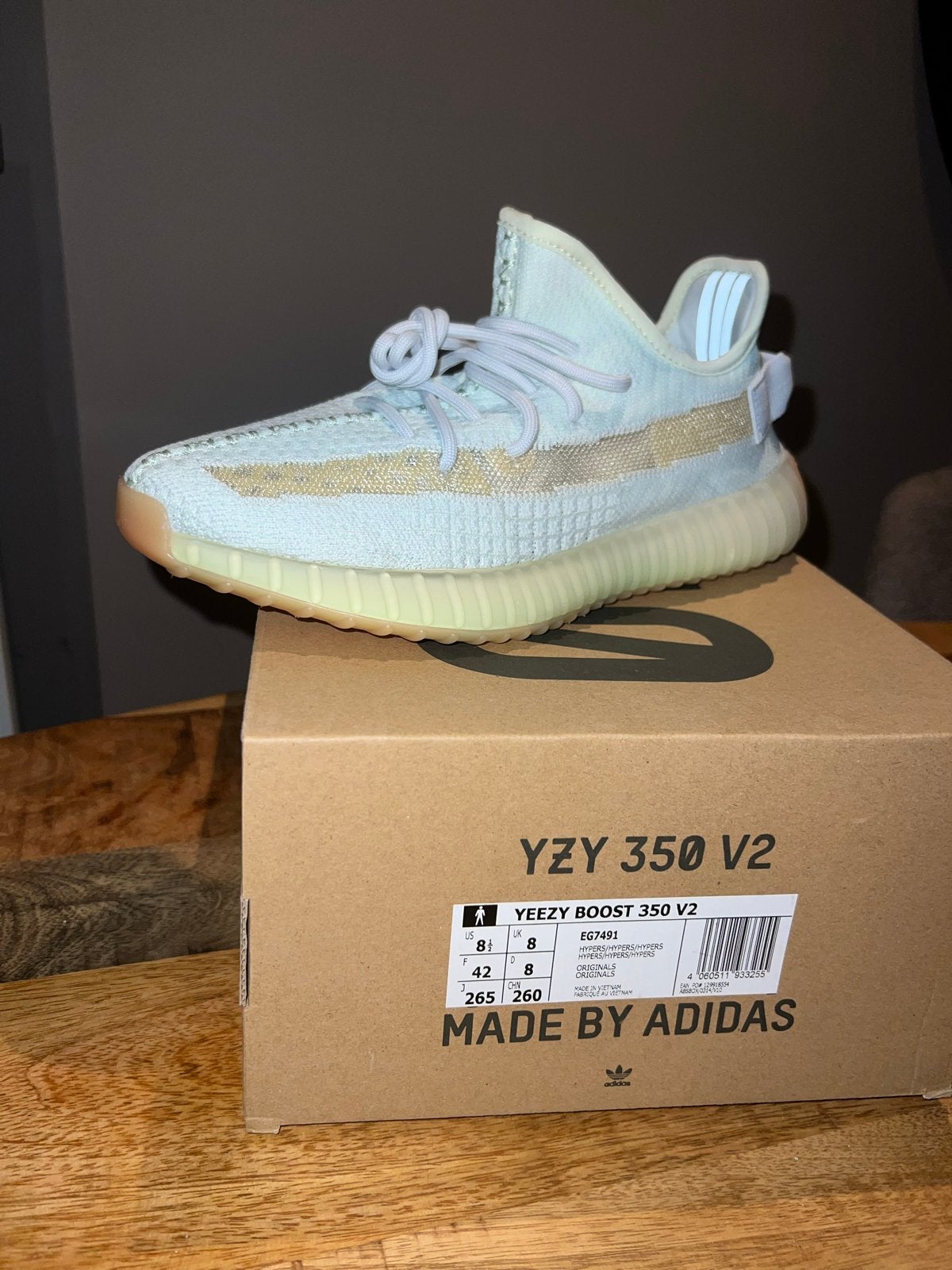 Adidas Yeezy Boost 350 V2 Hyperspace - Maat 42, Ophalen of Verzenden, Nieuw, Overige kleuren, Sneakers of Gympen