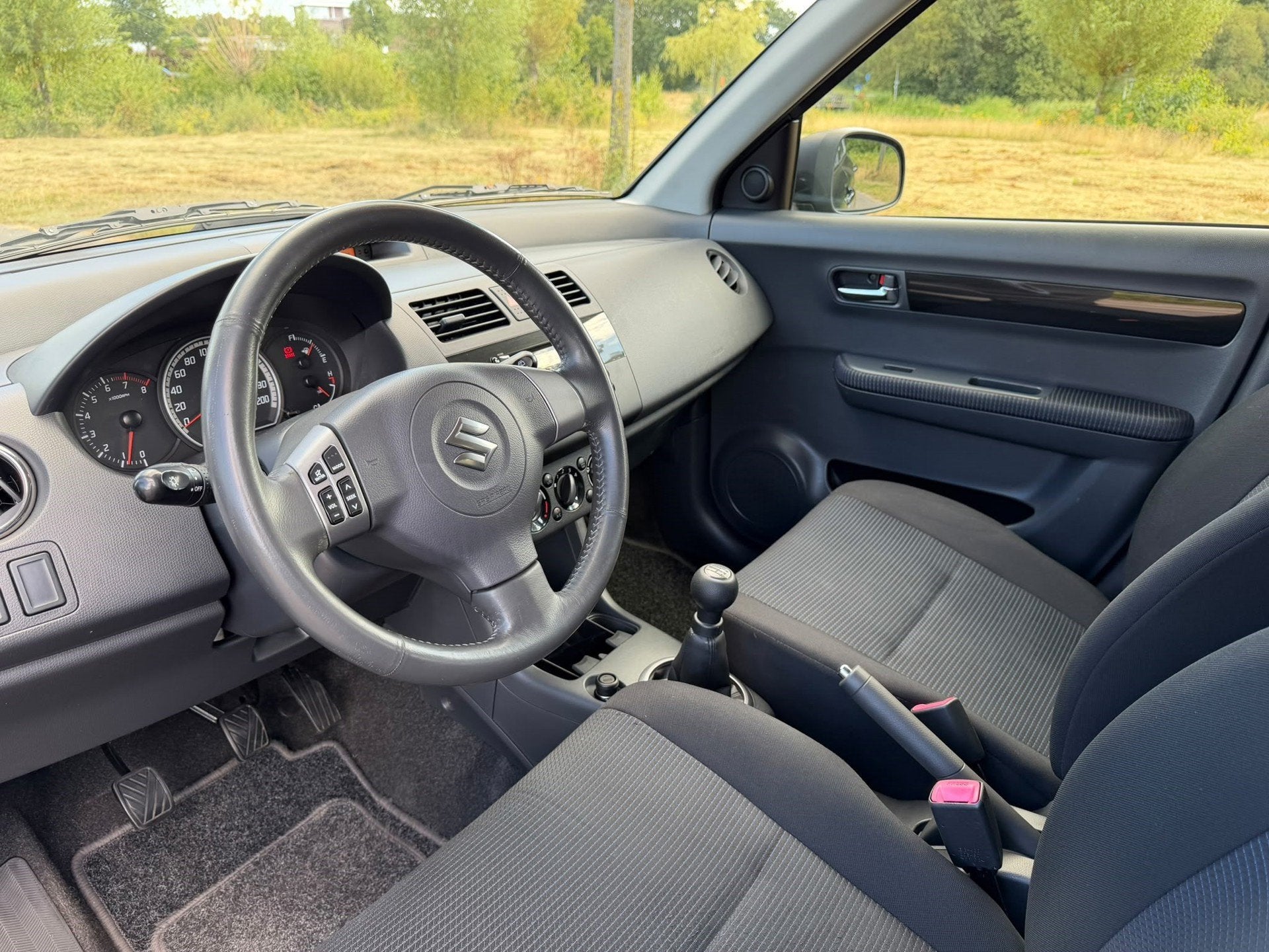Suzuki Swift 1.3 Shogun | 1e Eigenaar | NAP! | Airco | 5-Drs, Auto's, Suzuki, Voorwielaandrijving, Stof, Zwart, 400 kg