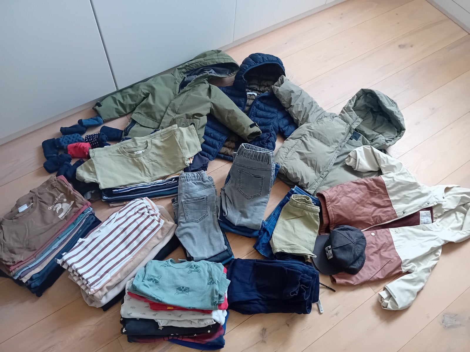 Groot kledingpakket jongens maat 104/110, Kinderen en Baby's, Kinderkleding | Maat 104, Ophalen, Gebruikt, Jongen, Setje