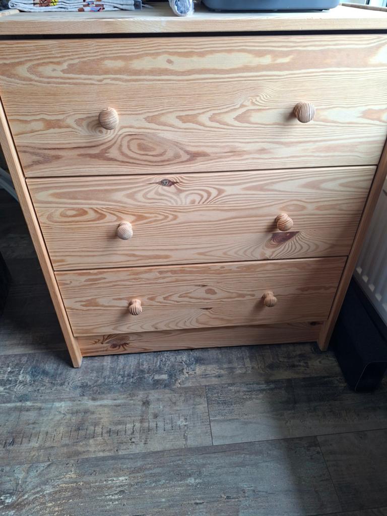 Set van 3 grenen ladekastjes met 3 laden, Huis en Inrichting, Kasten | Ladekasten, Ophalen