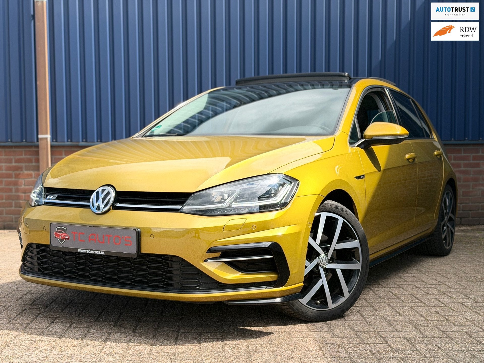 Volkswagen GOLF 1.4 TSI Highline R Line, Pano dak AUTOMAAT, Gebruikt, Euro 6, 4 cilinders, 150 pk