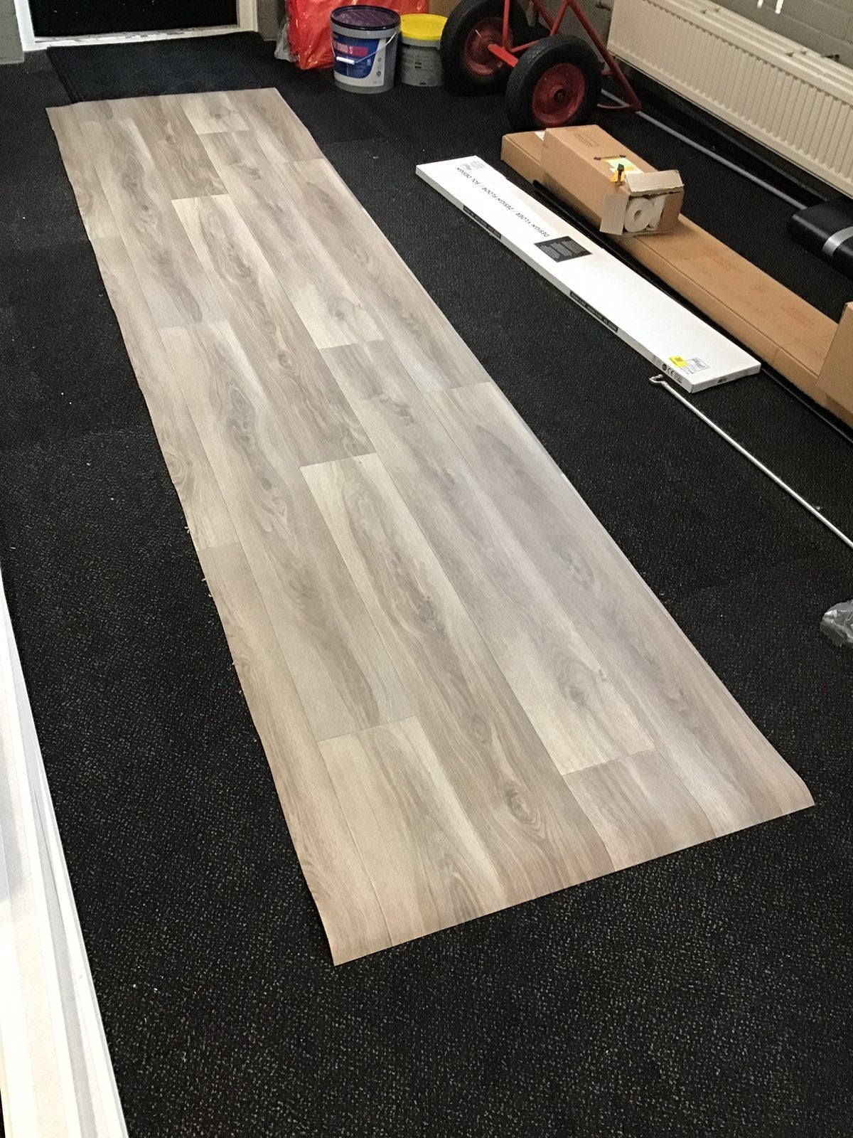 Reststukken vinyl vloerbedekking - houtnerf look, Bruin, Nieuw, Ophalen of Verzenden, Vinyl