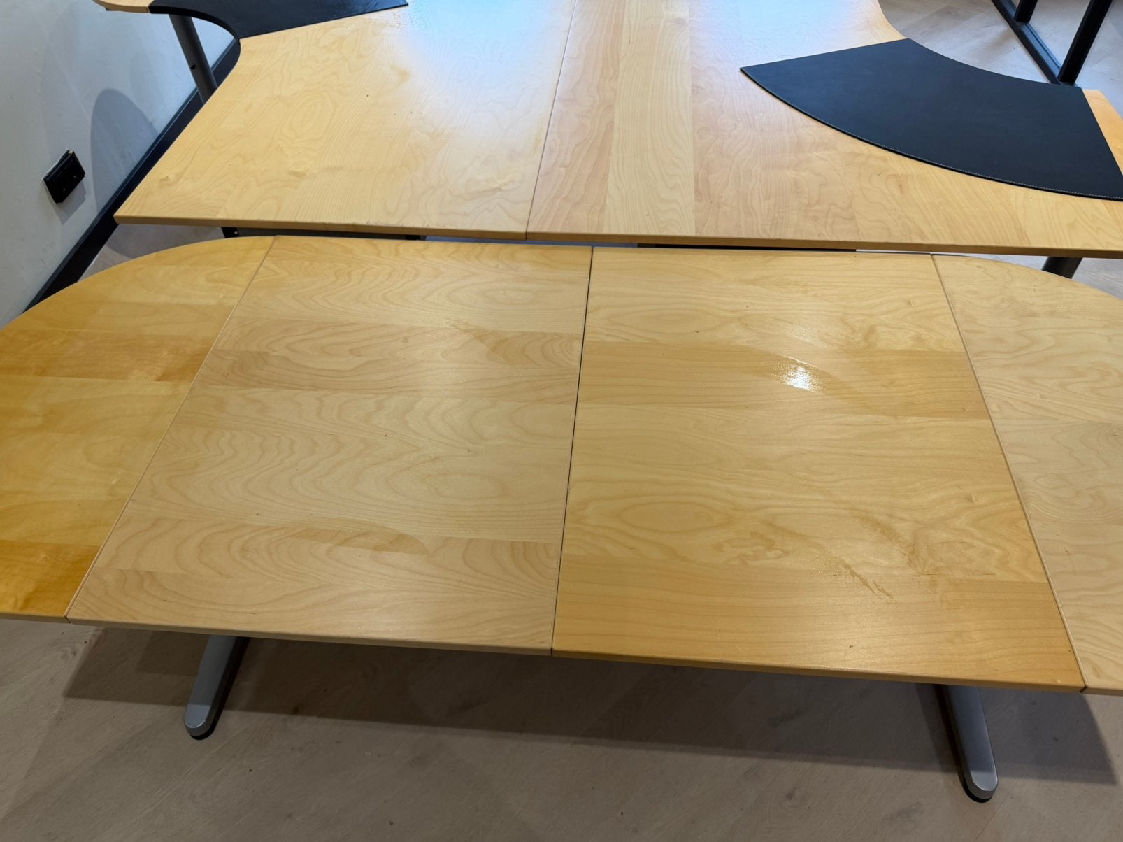 Complete set IKEA GALANT 4 tafels & extra onderdelen, Huis en Inrichting, Ophalen, Zo goed als nieuw