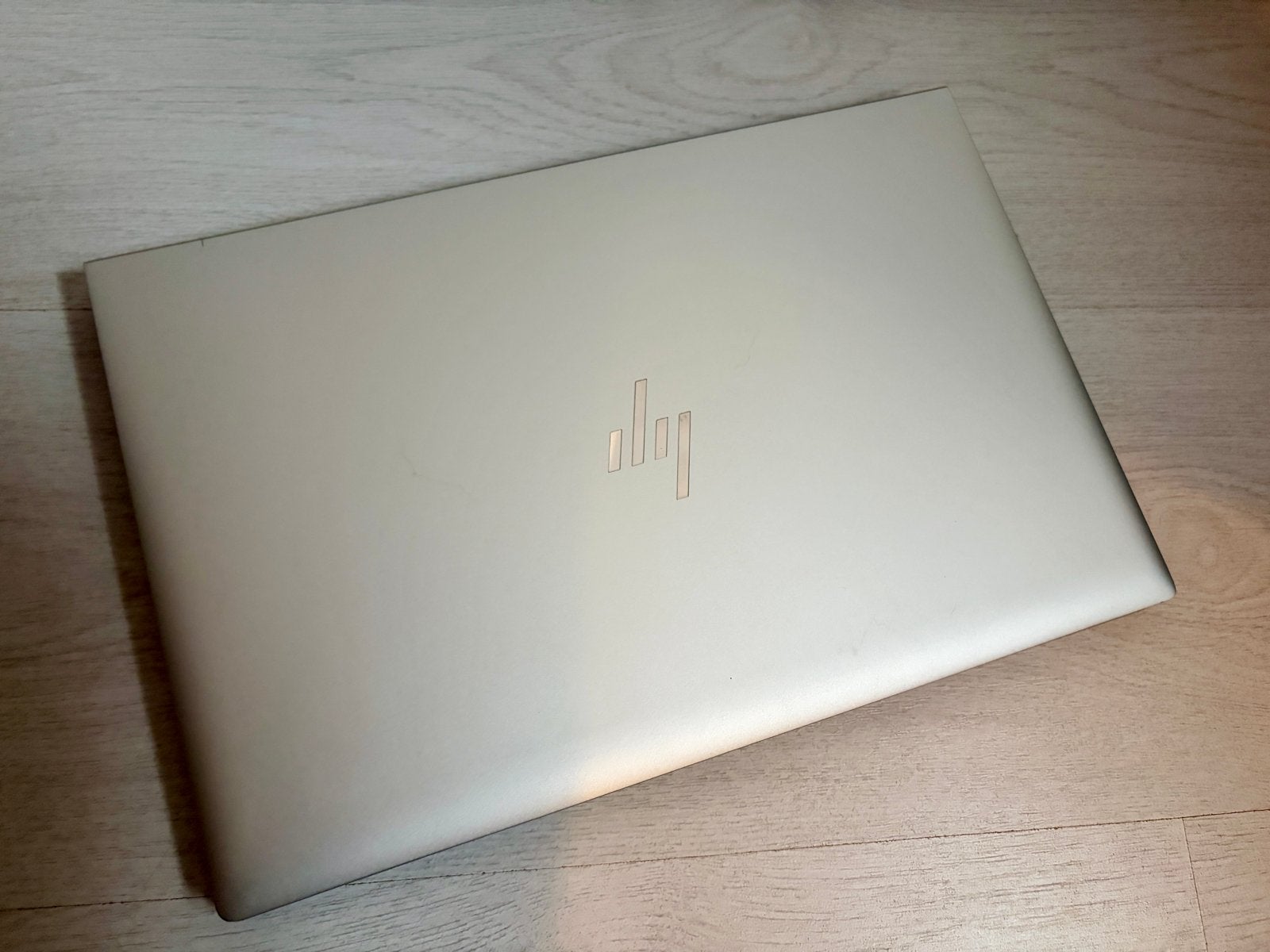 HP EliteBook 840 G8 Laptop (met defect), Met videokaart, Qwerty, 14 inch, Ophalen of Verzenden