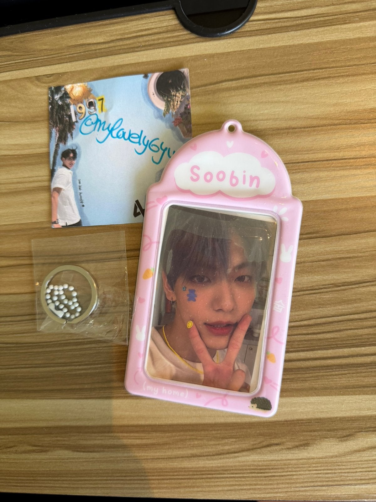 TXT Soobin photocard holder fanmade, Ophalen of Verzenden, Nieuw, Gebruiksvoorwerp